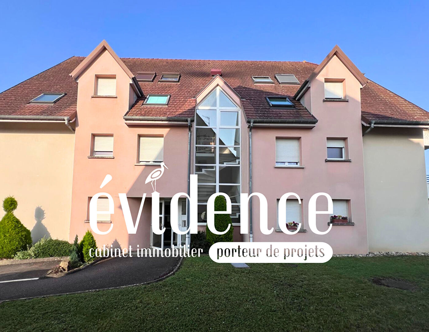 WESTHOUSE - Joli 2 pi\u00e8ces avec Terrasse et Garage
